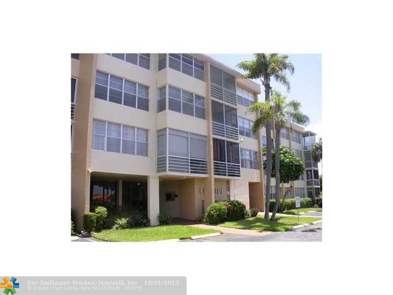  2751 Taft St # 311, Hollywood, Florida photo