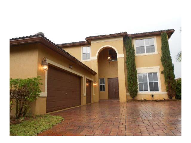  2651 Sw 195th Ter, Miramar, Florida  photo