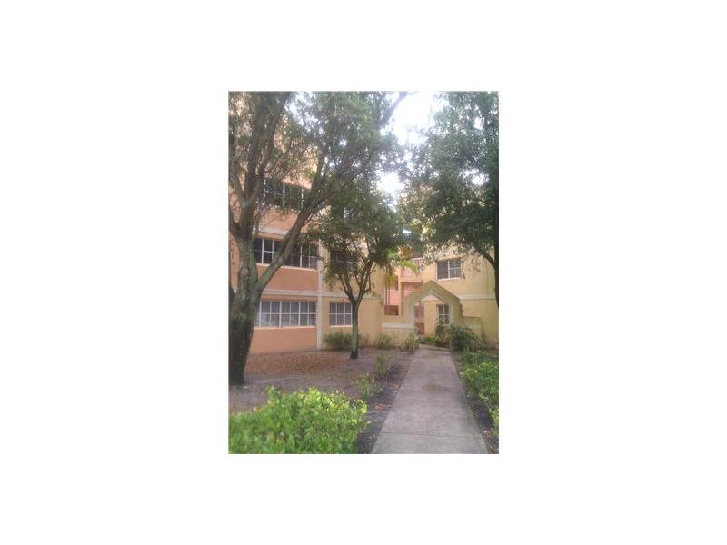  6135 NW 186 ST # 307, Hialeah, Florida photo