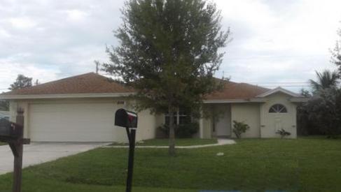  1848 SE Mandrake Circle, Port Saint Lucie, FL photo