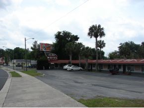  5018 SE ABSHIER (HWY 441), Belleview, FL photo