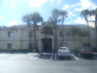  815 W BOYNTON BEACH BLVD #104, Boynton Beach, FL photo