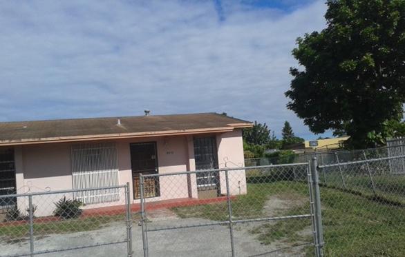  19555 Nw 29th Ct, Opa Locka, FL photo