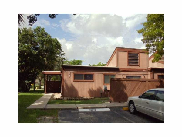  1741 NW 74TH AV # 11, Plantation, Florida photo