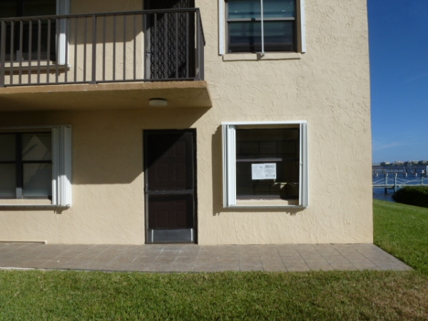  896 N Federal Hwy Apt 124, Lantana, FL photo