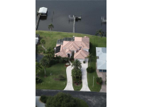  1004 SE Kitching Cove Lane, Port Saint Lucie, FL 7383462