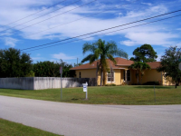  2701 SE Bishop Avenue, Port Saint Lucie, FL 7383611