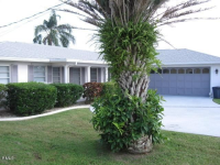  221 NE Olive Avenue, Port Saint Lucie, FL 7383754