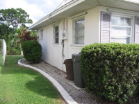  221 NE Olive Avenue, Port Saint Lucie, FL 7383741