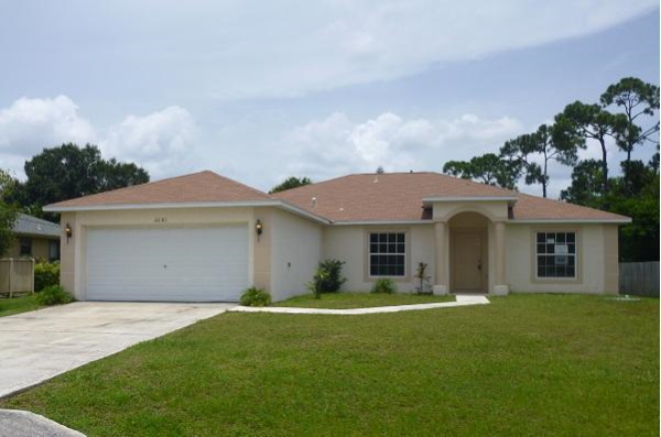  2281 SE LONGHORN AVE, Port Saint Lucie, FL photo