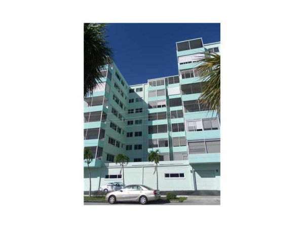  1700 PIERCE ST # 402, Hollywood, Florida photo