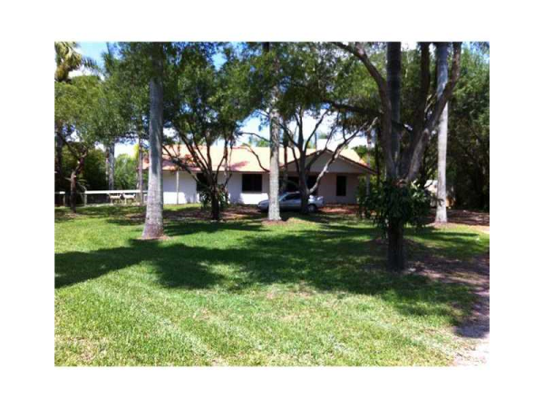  24490 120 AV, Homestead, Florida photo