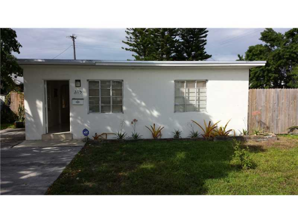  2115 SCOTT ST, Hollywood, Florida photo