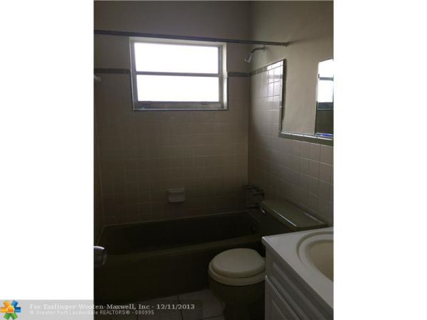  1830 NW 58 TERRACE # 1, Sunrise, Florida photo