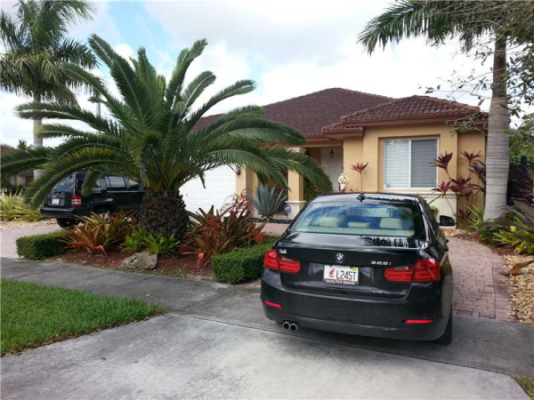  14381 SW 28 ST, Miami, Florida photo