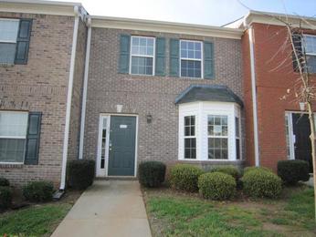  7712 Autry Circle #205, Douglasville, GA photo