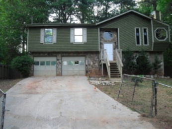  1165 Dustin Ct, Stone Mountain, GA photo