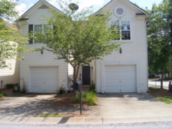  7033 Biltmore Trce, Lithonia, GA photo