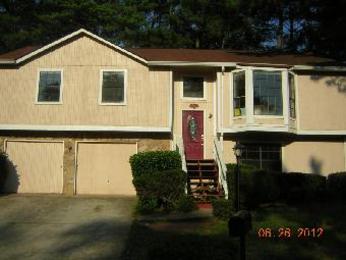  1185 Oaks Pl, Stone Mountain, GA photo