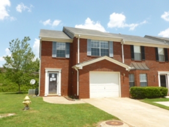  5654 Wind Gate Ln, Lithonia, GA photo