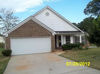  3543 Walnut Creek W, Lithonia, GA photo