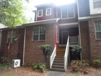  1084 Old Saybrook Ct, Stone Mountain, GA photo