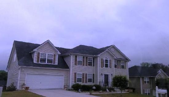  7445 Ferrara Drive, Lithonia, GA photo