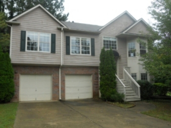  7042 Surrey Dr, Woodstock, GA photo