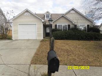  402 Sunny Field Ct, Stockbridge, GA photo