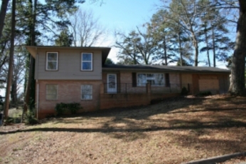  1322 Northwood Circle NE, Gainesville, GA photo