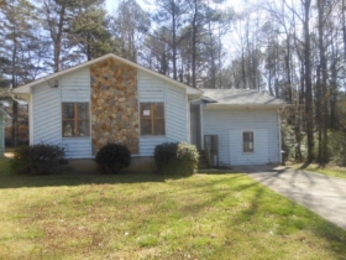  841 Sheppard Way, Stone Mountain, GA photo