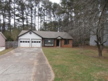  3962 W Wood Path, Stone Mountain, GA photo