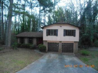  587 Navarre Drive, Stone Mountain, GA 4648741