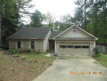  950 Fox Valley Ct, Stone Mountain, GA photo