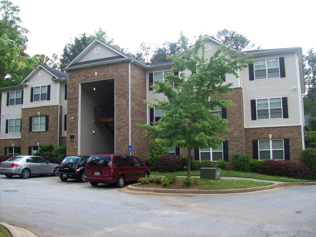  7104 Par Four Way, Lithonia, GA photo