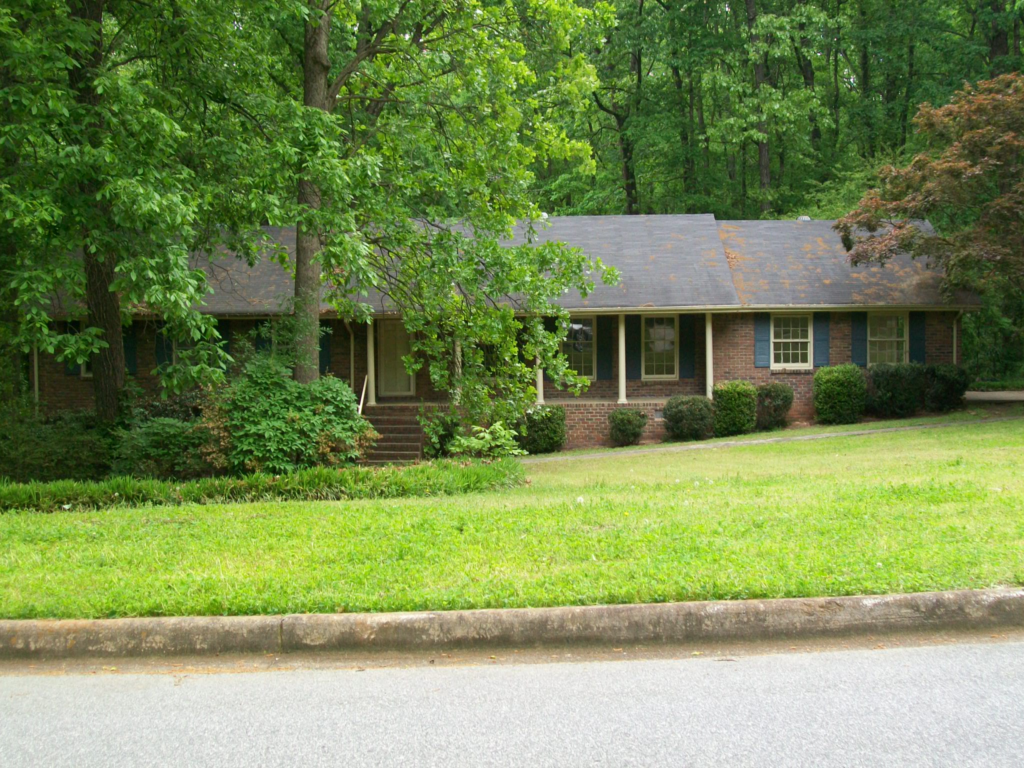  2360 Oxbow Circle, Stone Mountain, GA photo