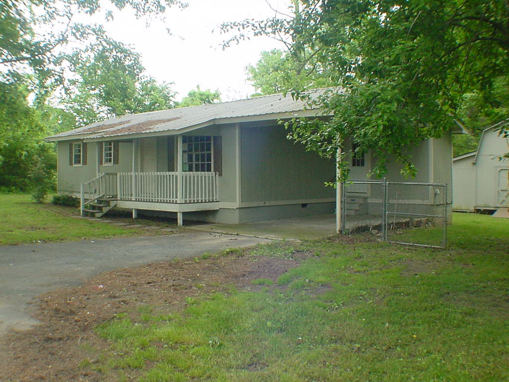  769 Mauldin Rd NW, Calhoun, GA photo