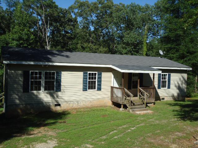  450 Bobcat Trail E, Mansfield, GA photo