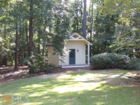  1297 Shadowlawn Dr Ne, Conyers, Georgia  6079025