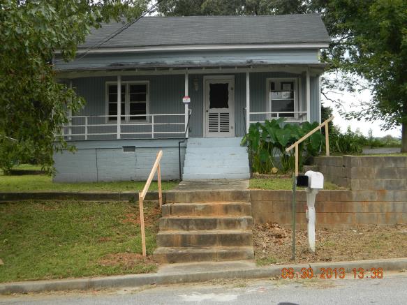  1566 Broad St NE, Conyers, GA photo