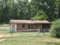  2369 Highway 82 S Highway, Jefferson, GA 8064315