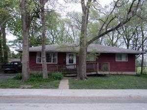  1055 Maple Ave, Galesburg, IL photo