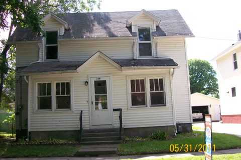  318 S 2nd St, Monmouth, IL photo