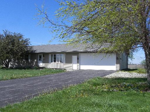  13801 Tower Rd, Lee, IL photo