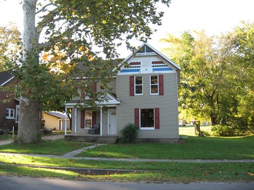  308 Wauponis St, Tonica, IL photo