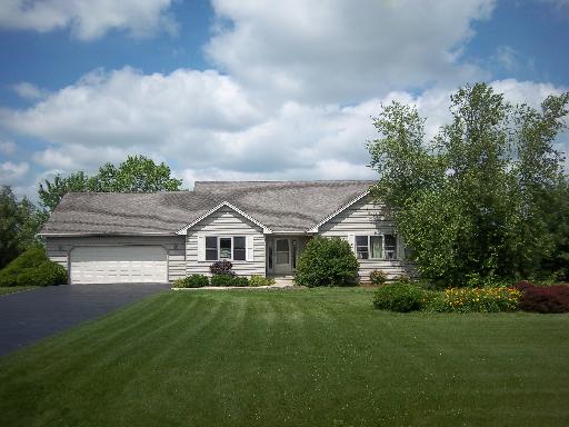  1811 Spears Rd, Sycamore, IL photo