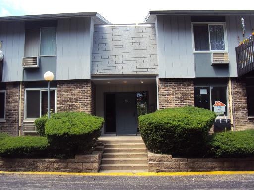  916 E Old Willow Rd #203, Prospect Heights, IL photo