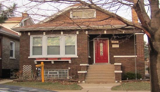  3710 South Kenilworth Avenue, Berwyn, IL photo