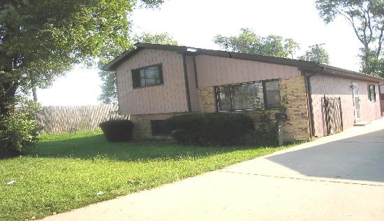  917 South 25th Avenue, Bellwood, IL photo