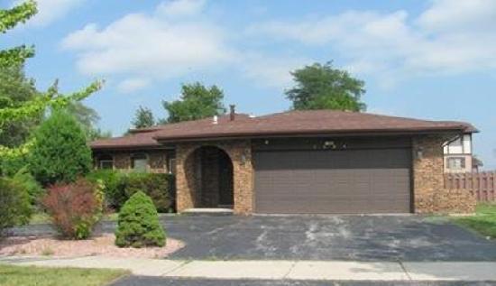  2804 Lake Park Dr, Lynwood, IL photo